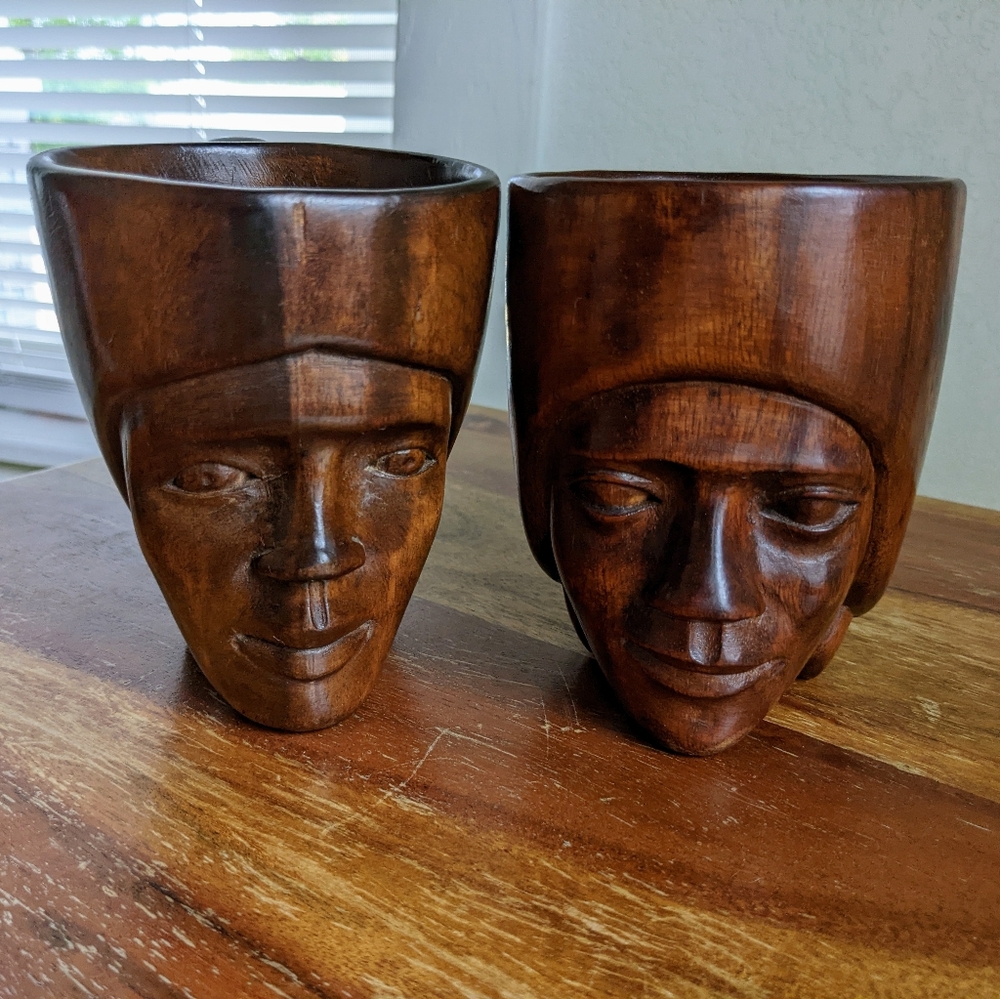 Set of two vintage wooden mugs! - Picture 6 of 7